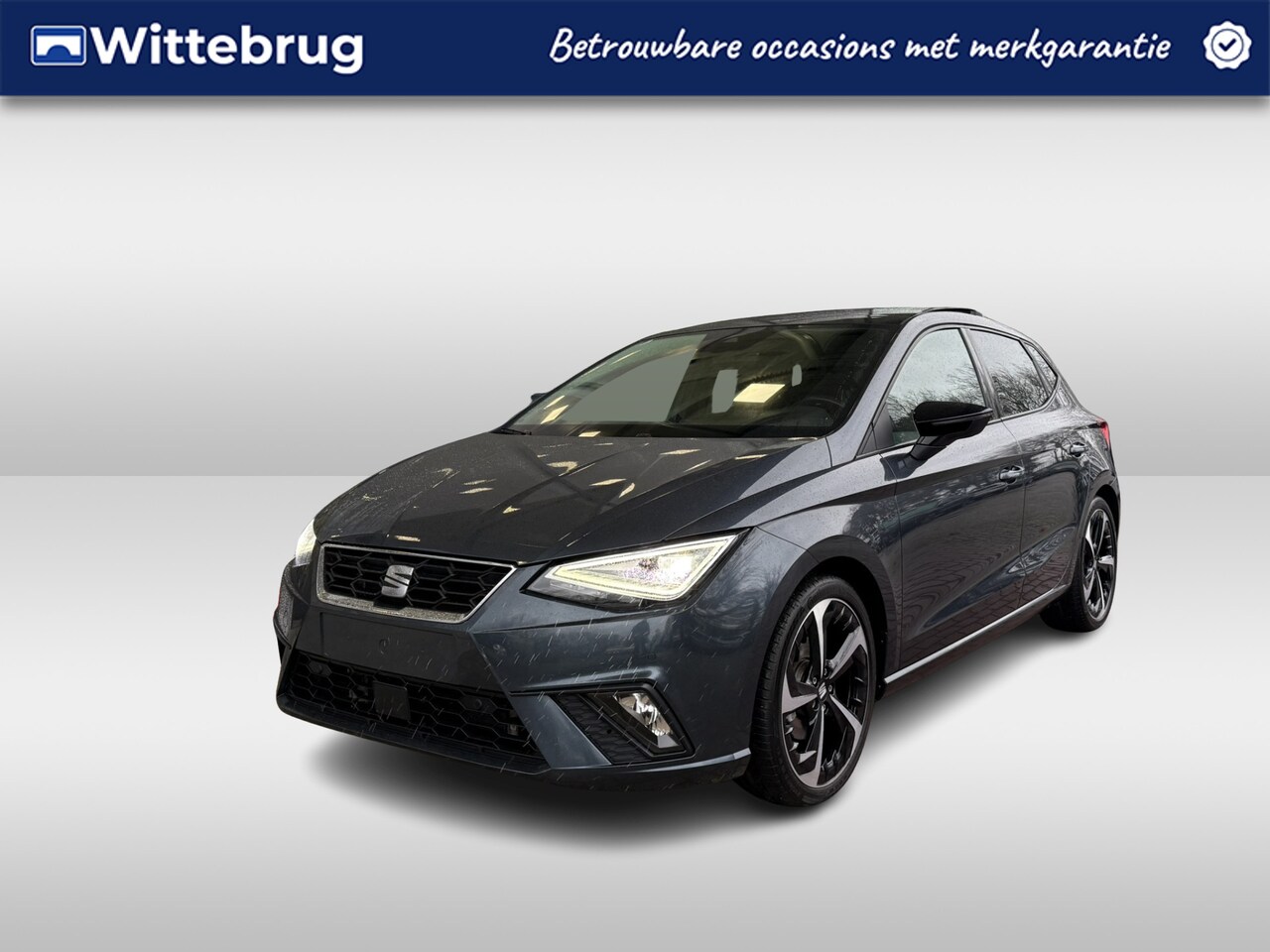 SEAT Ibiza - 1.5 TSI DSG FR / Panorama dak / Virtual cockpit / 18'' LMV / Navigatie / Carplay - AutoWereld.nl