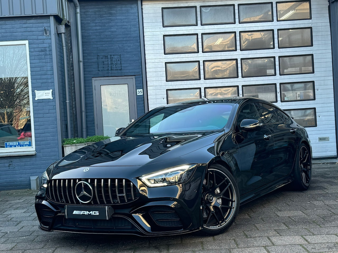 Mercedes-Benz AMG GT 4-Door Coupe - AMG 43 Premium Plus | Pano | Carbon Int | 360 Camera - AutoWereld.nl