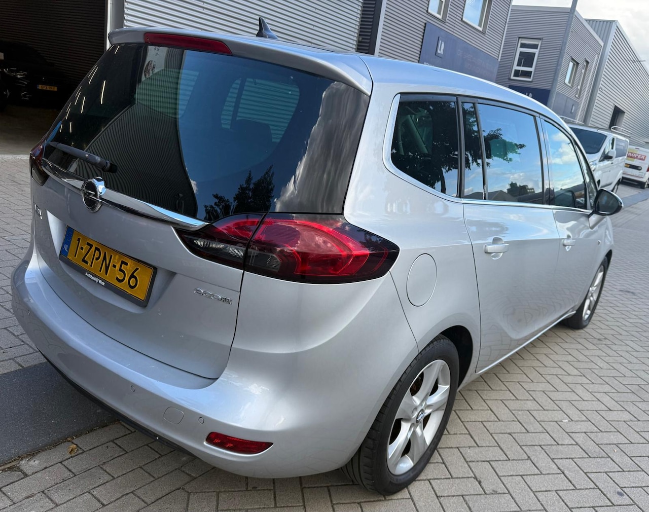 Opel Zafira Tourer - 1.4 Cosmo 7p / Panorama / Navigatie... - AutoWereld.nl