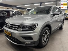 Volkswagen Tiguan Allspace - 1.5 TSI Highline Business R 7p. Navi camera leer clima xenon cruise lm-velgen trekhaak leu