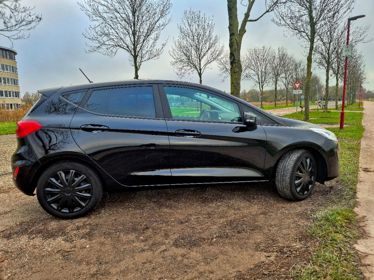 Ford Fiesta - 1.1 Trend - AutoWereld.nl