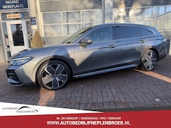 Volkswagen Passat Variant - 1.5 eTSI R-Line Edition 150pk | Pano | IQ.Light | ACC | Ergo active + massage