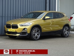 BMW X2 - sDrive20i High Executive | HUD | Camera | Afn. Trekhaak | 19"