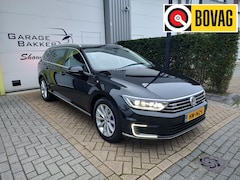 Volkswagen Passat Variant - 1.4 TSI GTE Highline Trekhaak Panoramadak Navigatie Vol Opties