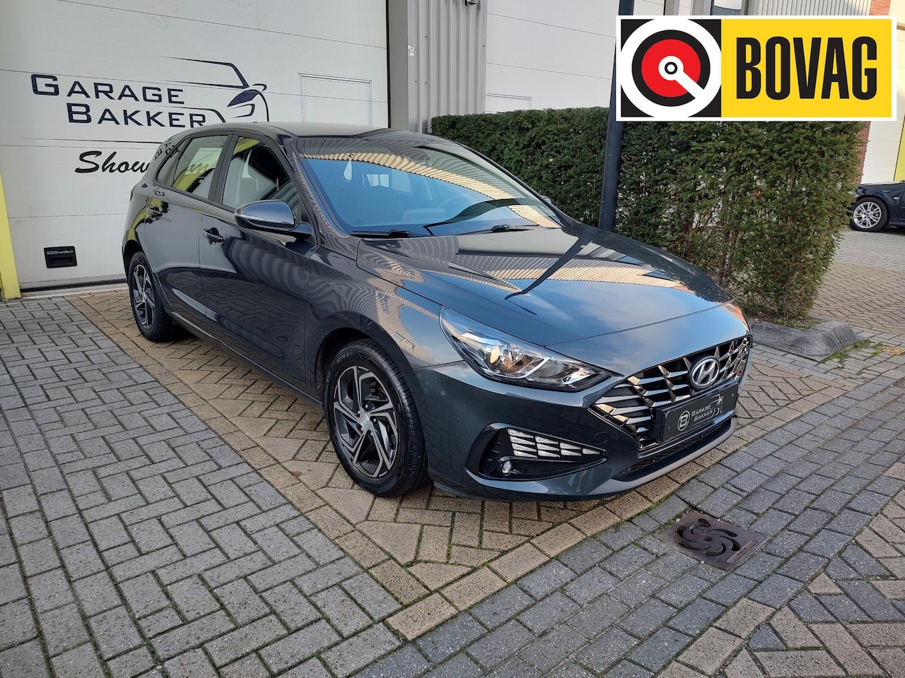Hyundai i30 - 1.0 T-GDi MHEV Comfort Camera Navi-Carplay Led Stoel-Stuurverw. - AutoWereld.nl