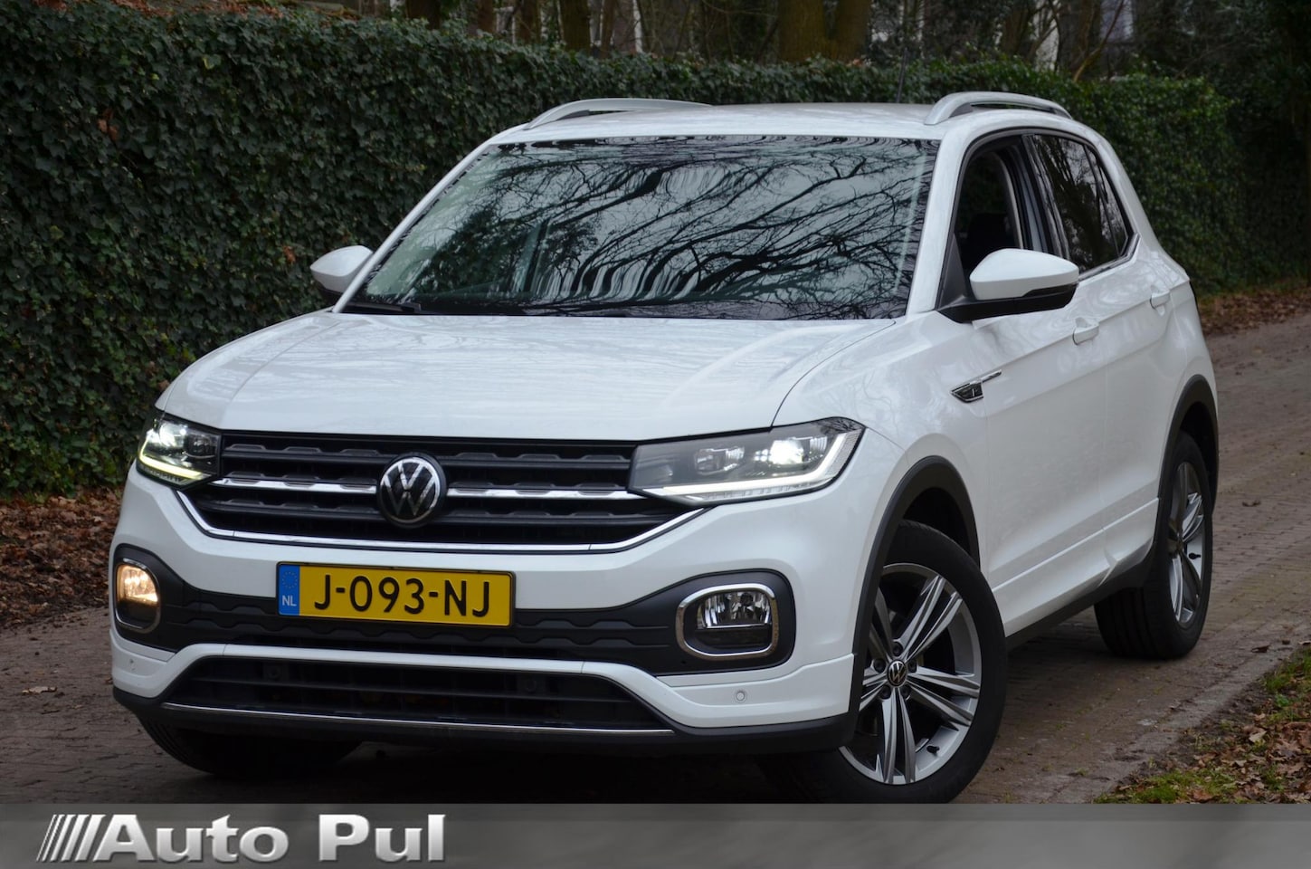 Volkswagen T-Cross - 1.0 TSI Style Business R Line Automaat/Navi/Pdc/Ecc/Achteruitrijcamera/Cruise control adap - AutoWereld.nl