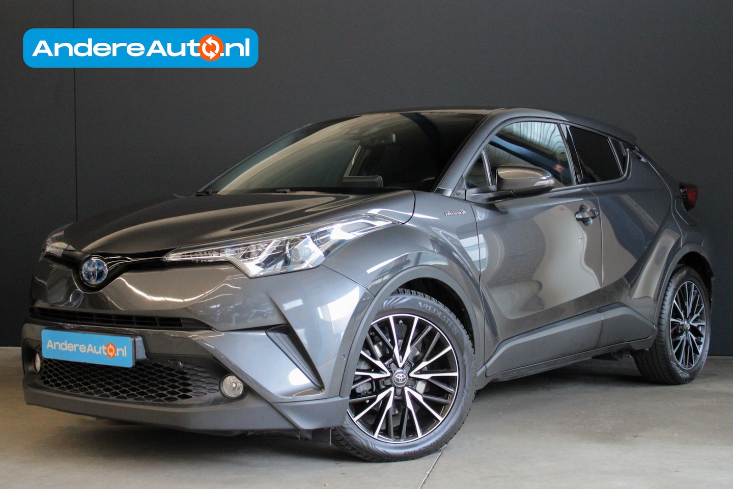 Toyota C-HR - 1.8 Hybrid Style |navigatie|dealer onderhouden|BSM|parkeersensoren|stuurwiel verwarming|ca - AutoWereld.nl