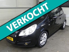 Opel Corsa - 1.4-16V Cosmo - Stoel en Stuur Verwarming - Cruise Control