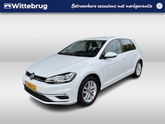 Volkswagen Golf - 1.0 TSI Highline / Led verlichting / Stoelverwarming / PDC / Alcantara / Navi / Adaptive c