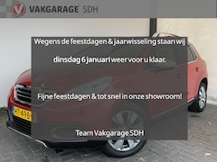 Peugeot 2008 - 1.2 PureTech Allure|NAP|Automaat|Trekhaak|Leer|Panoramadak