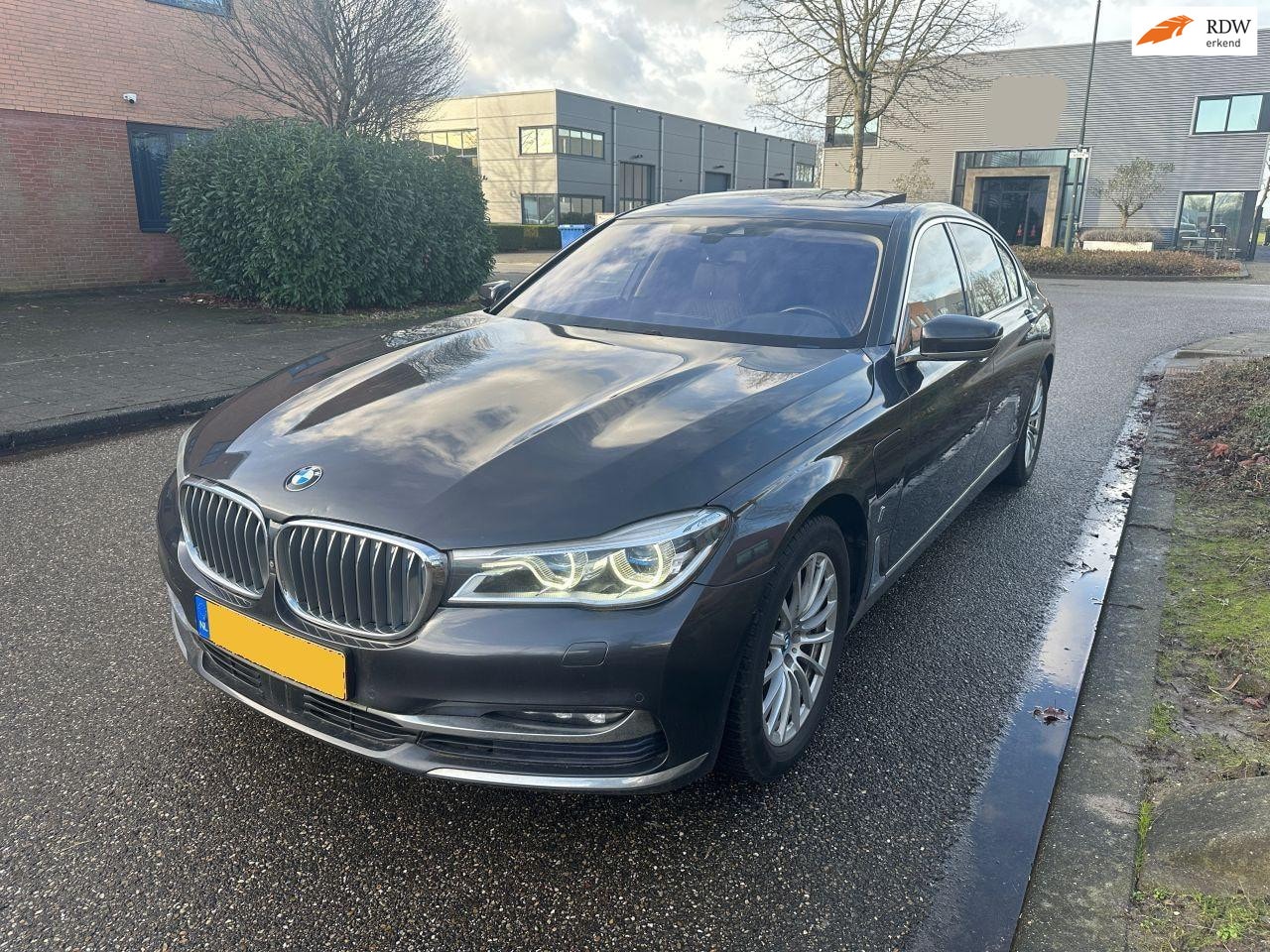 BMW 7-serie - M MASSAGE/PANO/TV'S/NAVI BOMVOL! - AutoWereld.nl