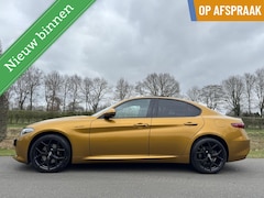 Alfa Romeo Giulia - 2.0t Veloce GT Junior 15dkm Uniek