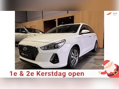 Hyundai i30 Wagon - 1.4 T-GDI Premium Camera|Keyless|Carplay|Airco|APK