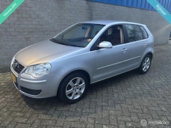 Volkswagen Polo - 1.4-16V AUTOMAAT|NW APK|Airco|LM Velgen|5DRS|Nette Auto | Lage KM