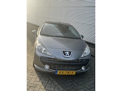 Peugeot 207 CC - 1.6 VTi Roland Garros