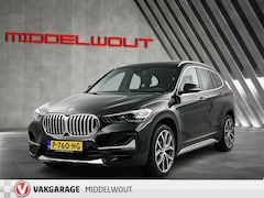 BMW X1 - sDrive20i /Pano/Trekh/Sportst/Leder/Head-up