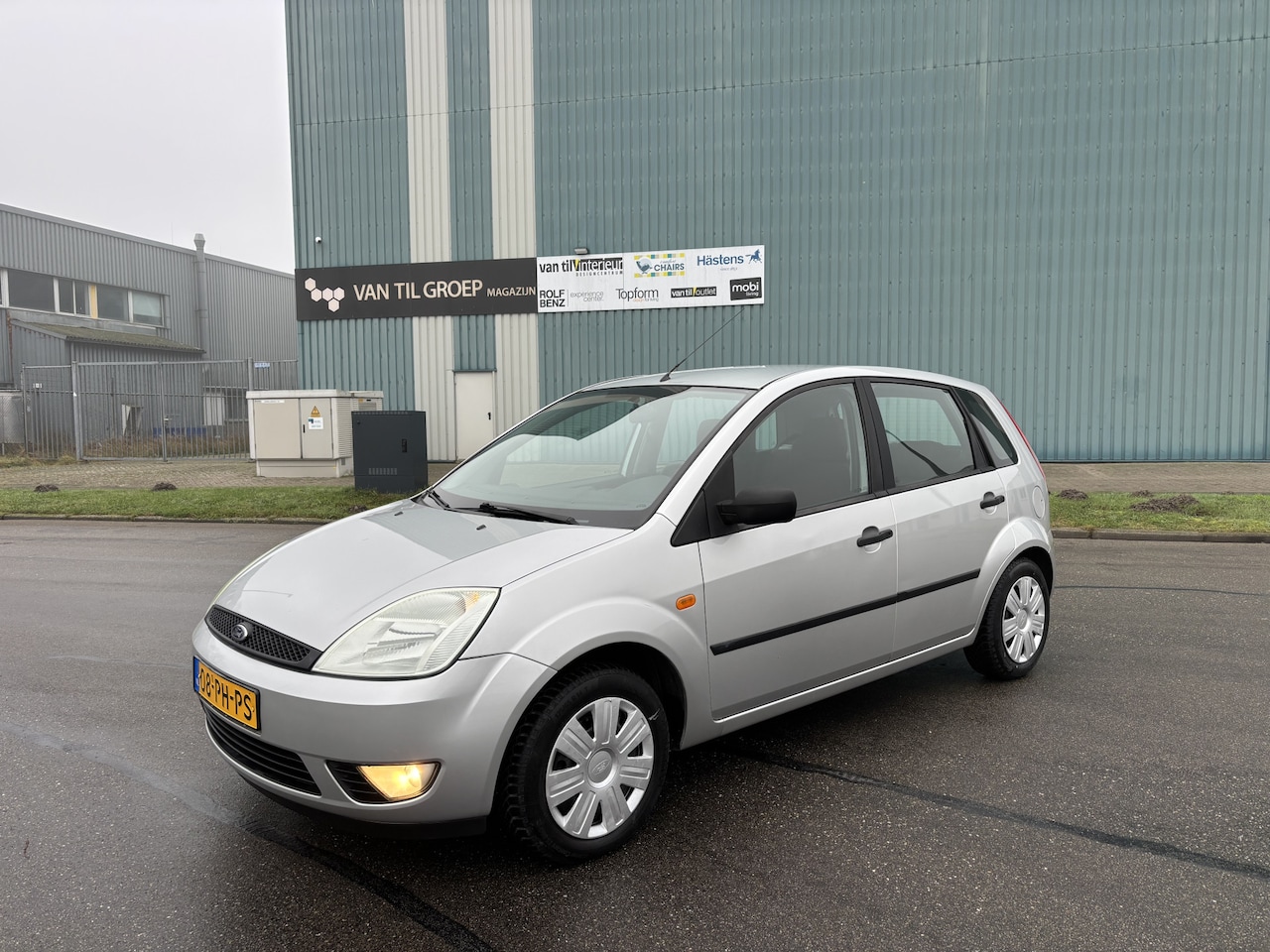 Ford Fiesta - 1.4-16V Trend 5-Deurs 81 PK. Zeer fijn rijdende inruilauto met nieuwe APK !!! - AutoWereld.nl