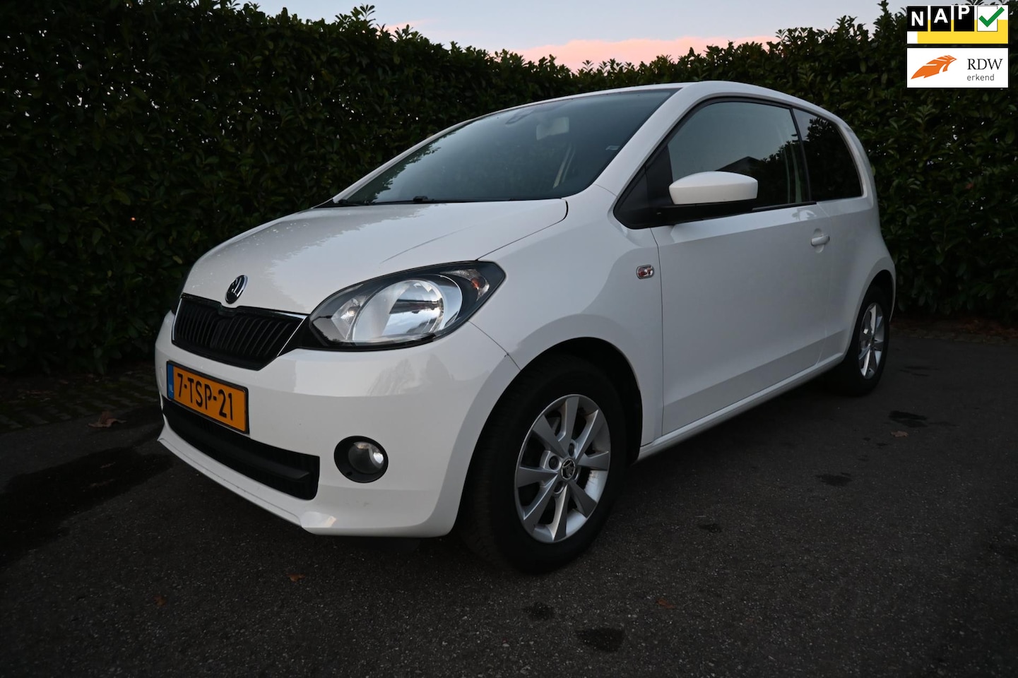 Skoda Citigo - 1.0 Greentech Drive. Origineel Nederlandse auto met NAP. - AutoWereld.nl