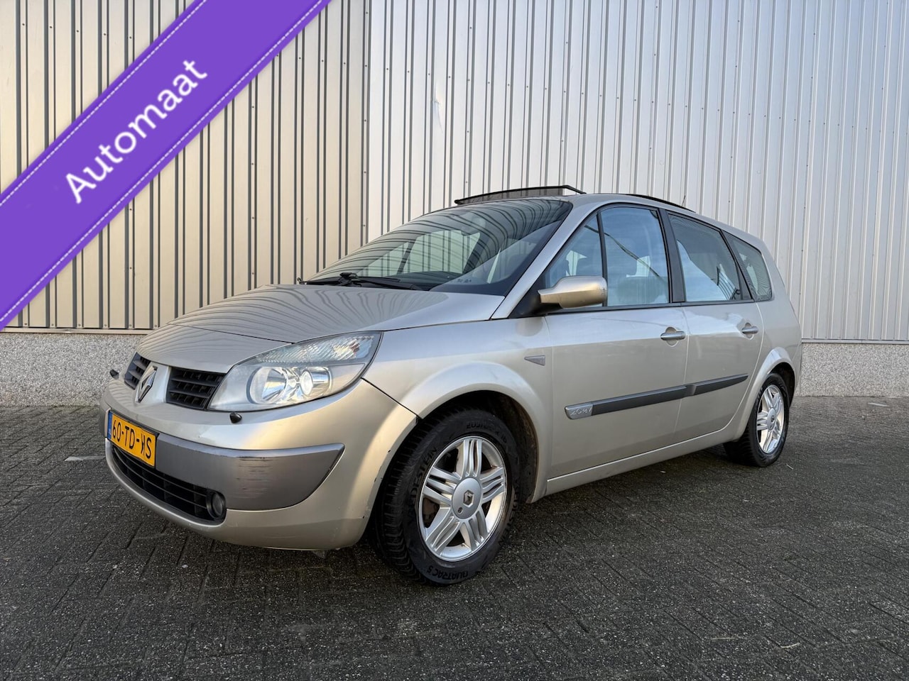 Renault Grand Scénic - 2.0-16V Tech Line 7p. 2.0-16V Tech Line 7p. - AutoWereld.nl