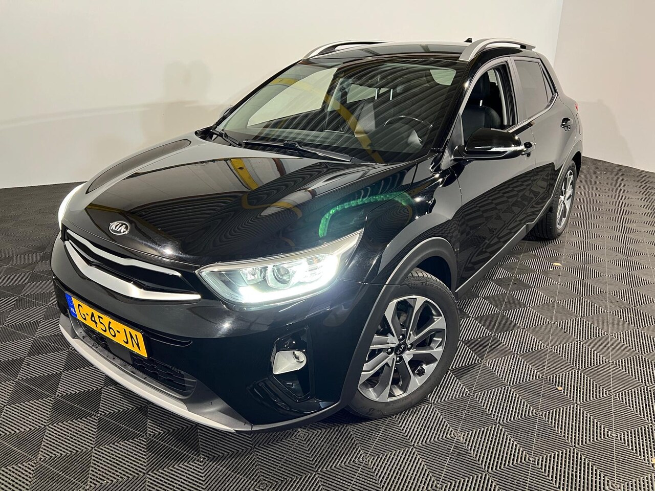 Kia Stonic - 1.0 T-GDi ExecutiveLine 1.0 T-GDi ExecutiveLine - AutoWereld.nl