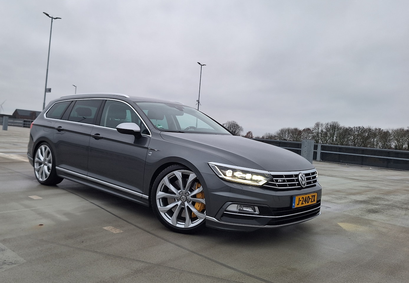 Volkswagen Passat Variant - 2.0 TDI Business Edition R - AutoWereld.nl