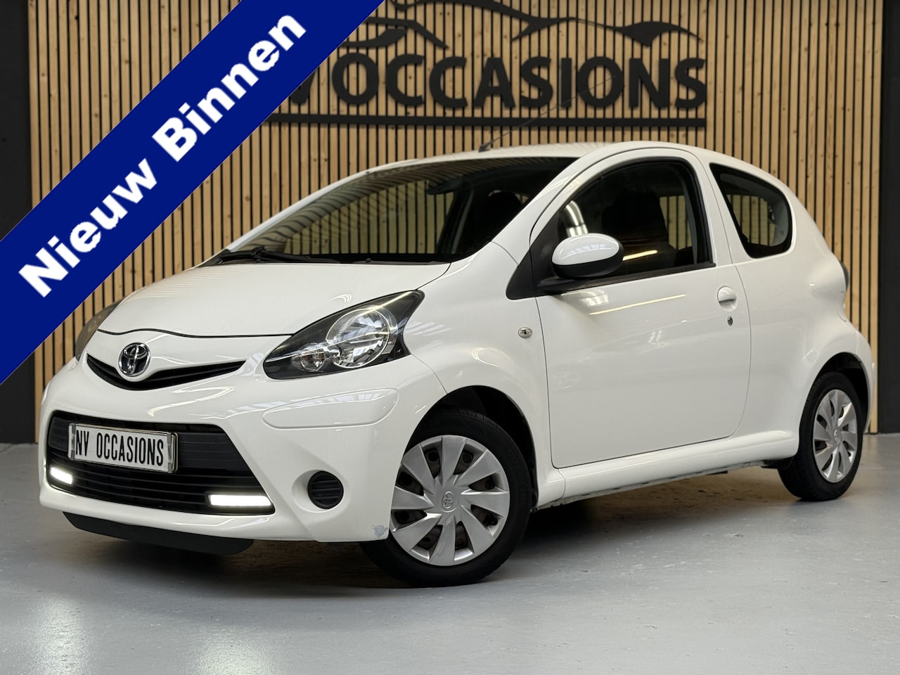Toyota Aygo - 1.0 VVT-i Access AIRCO/ELEKR/CENTV/APK/LED/LAAG VERBRUIK!! - AutoWereld.nl