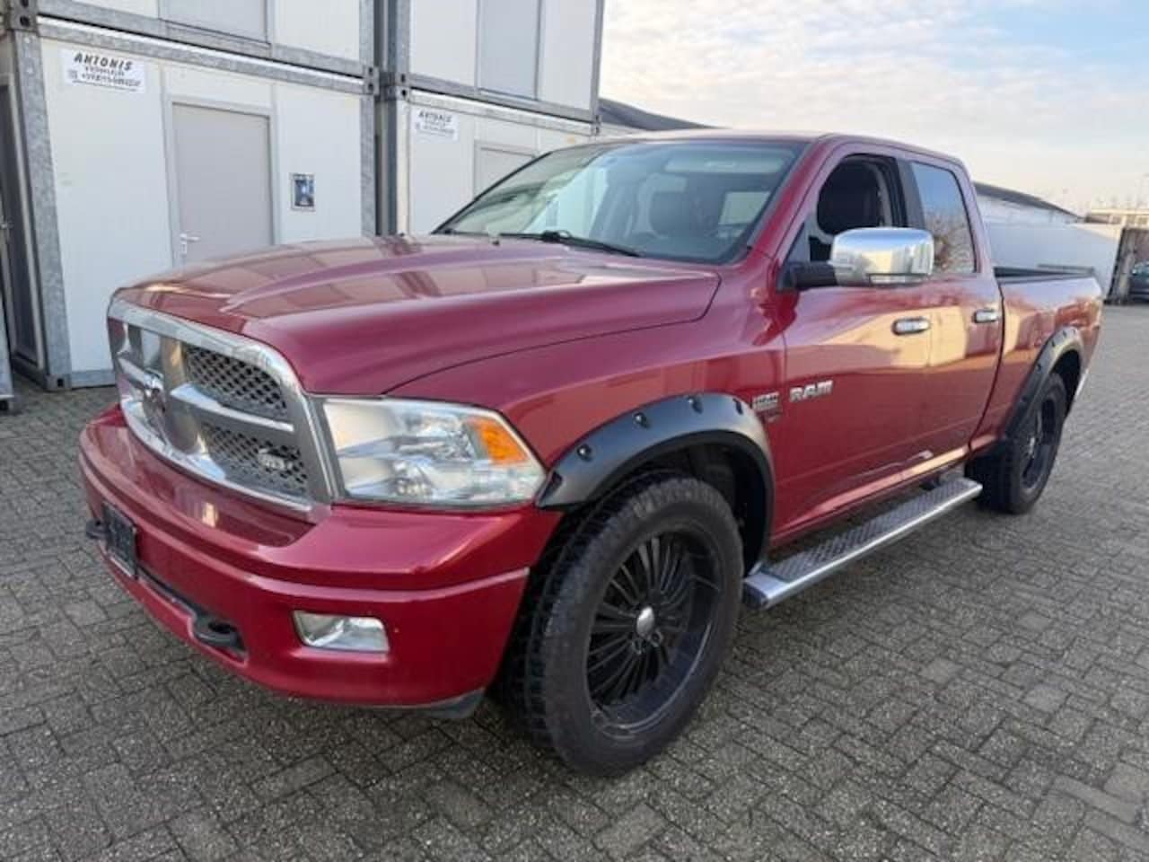 Dodge Ram 1500 - 5.7 V8 Crew Cab 5'7 5.7 V8 Crew Cab 5'7 - AutoWereld.nl