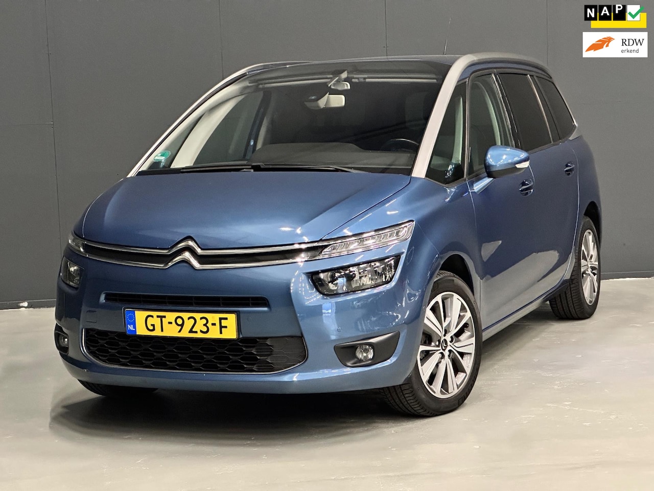 Citroën Grand C4 Picasso - 1.2 PureTech Intensive 7-PERSOONS CAMERA/PDC/6-BAK/TREKHAAK | NETTE AUTO ! - AutoWereld.nl