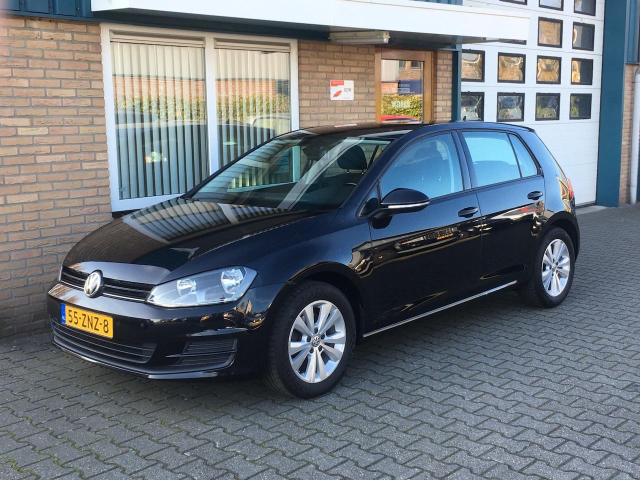 Volkswagen Golf - 1.2 TSI Comfortline 1.2 TSI Comfortline - AutoWereld.nl