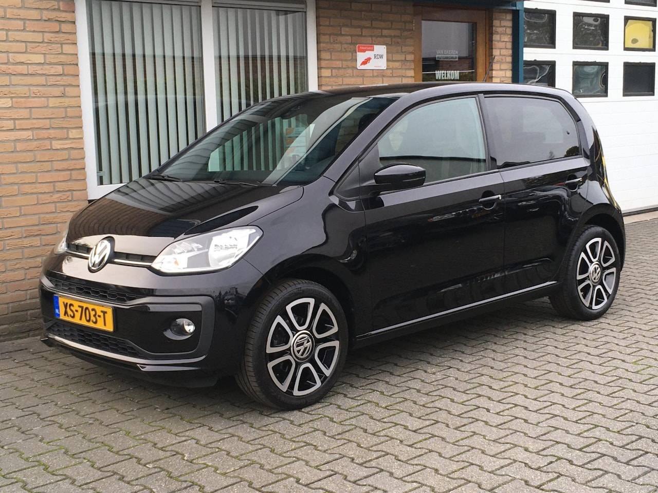 Volkswagen Up! - 1.0 BMT high up! 1.0 BMT high up! - AutoWereld.nl