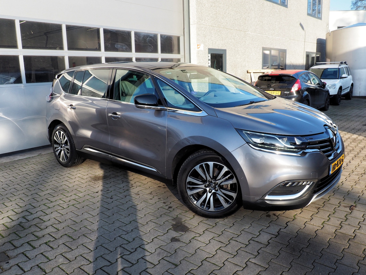 Renault Espace - 1.6 TCe Init. Paris 7 PERS. BOMVOL LUXE! SCHUIFD. LEDER - AutoWereld.nl