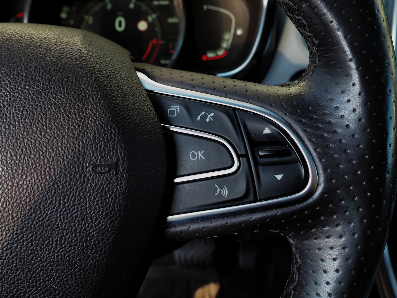 Renault Espace - 1.6 TCe Init. Paris 7 PERS. BOMVOL LUXE! SCHUIFD. LEDER