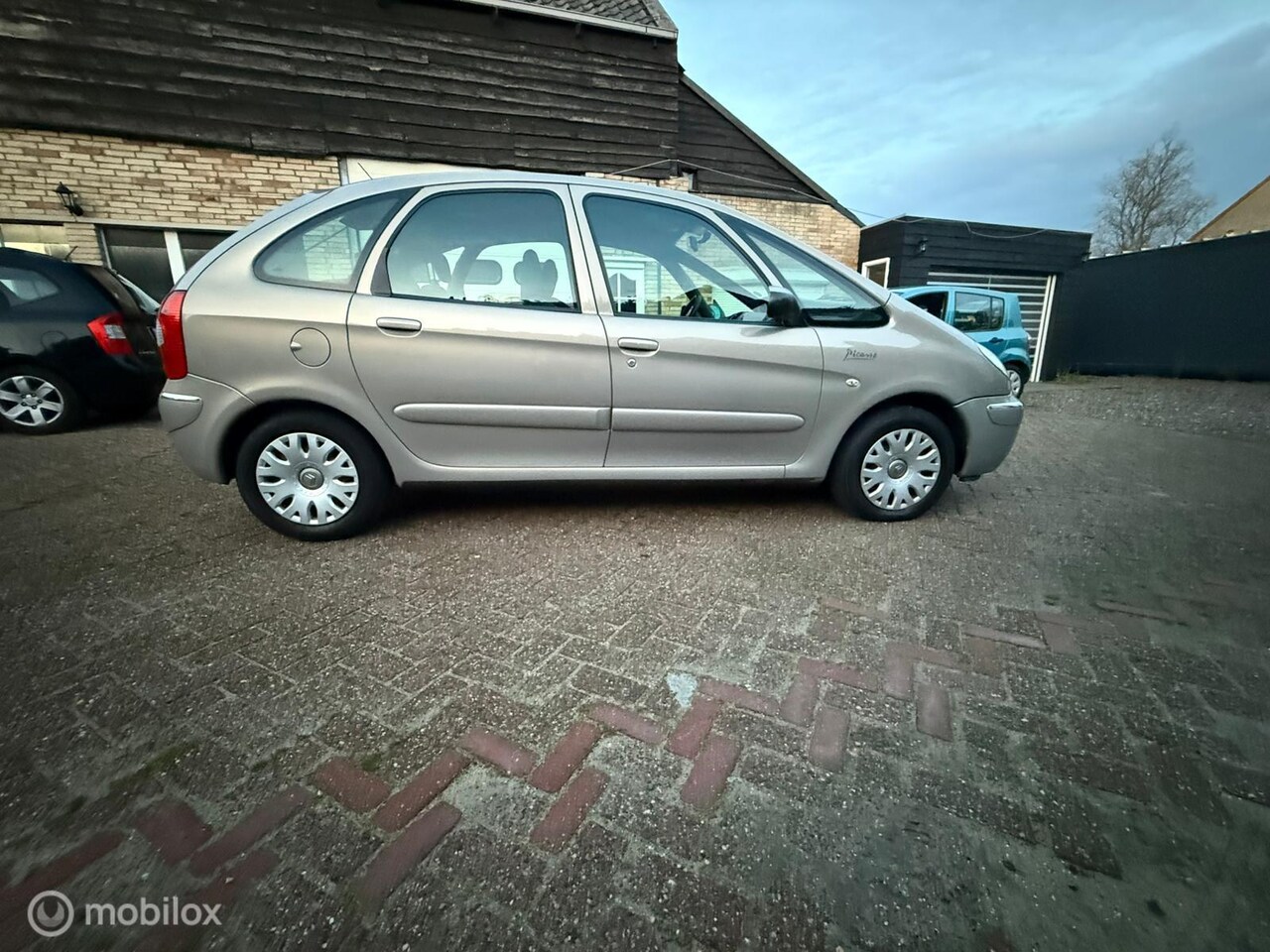 Citroën Xsara Picasso - 1.8i-16V Attraction 1.8i-16V Attraction - AutoWereld.nl
