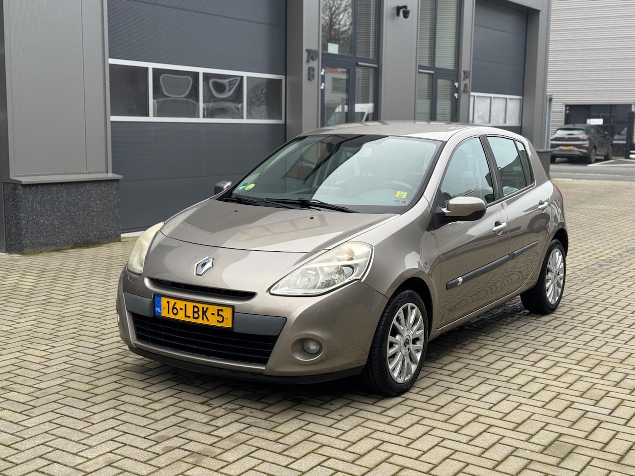 Renault Clio - 1.2 TCe Sélection Business 1.2 TCe Sélection Business - AutoWereld.nl