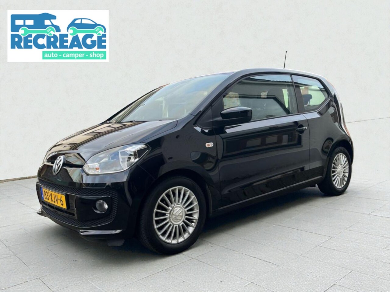 VOLKSWAGEN UP