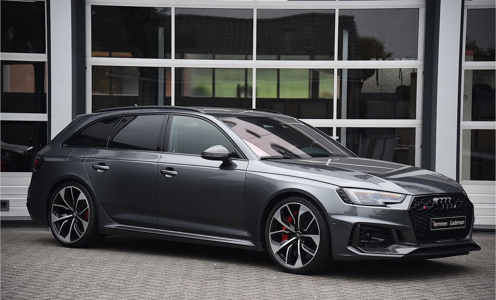 Audi RS4 - Avant 2.9 TFSI Quattro Pro Line Plus * Keramische Remmen - AutoWereld.nl