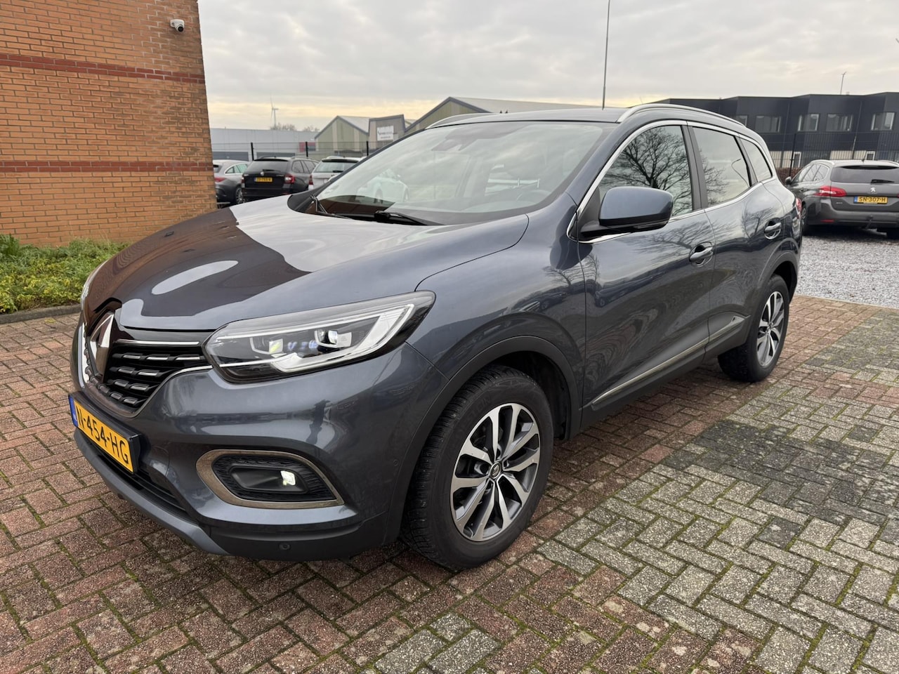 Renault Kadjar - 1.3 TCe Intens 1.3 TCe Intens, Automaat, Full Led, Trekhaak, Half Leder, - AutoWereld.nl