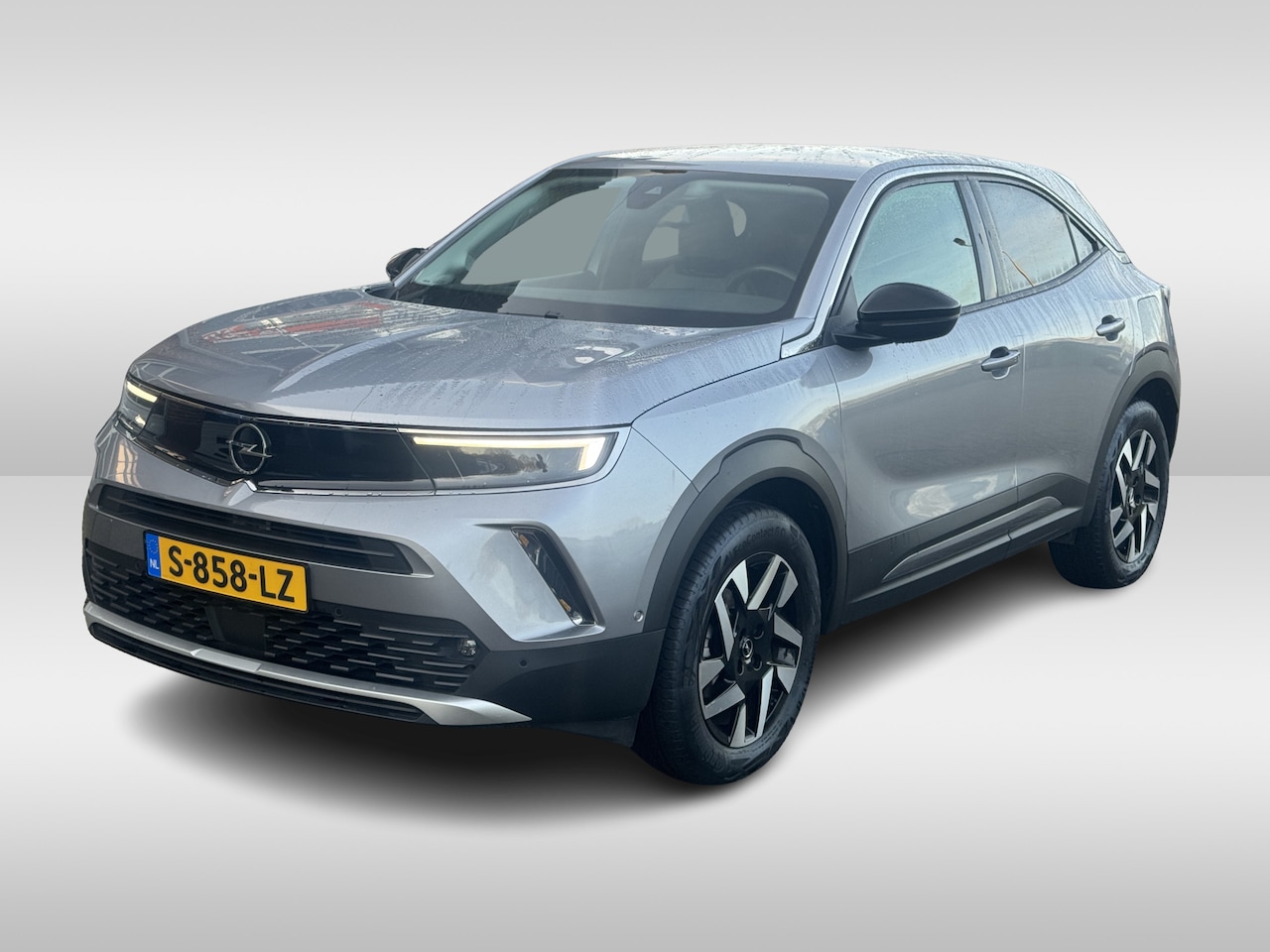 Opel Mokka Electric - Level 3 50 kWh / Camera / CarPlay / Keyless / LED Koplampen / 17'' / Navigatie / Stuur+Sto - AutoWereld.nl