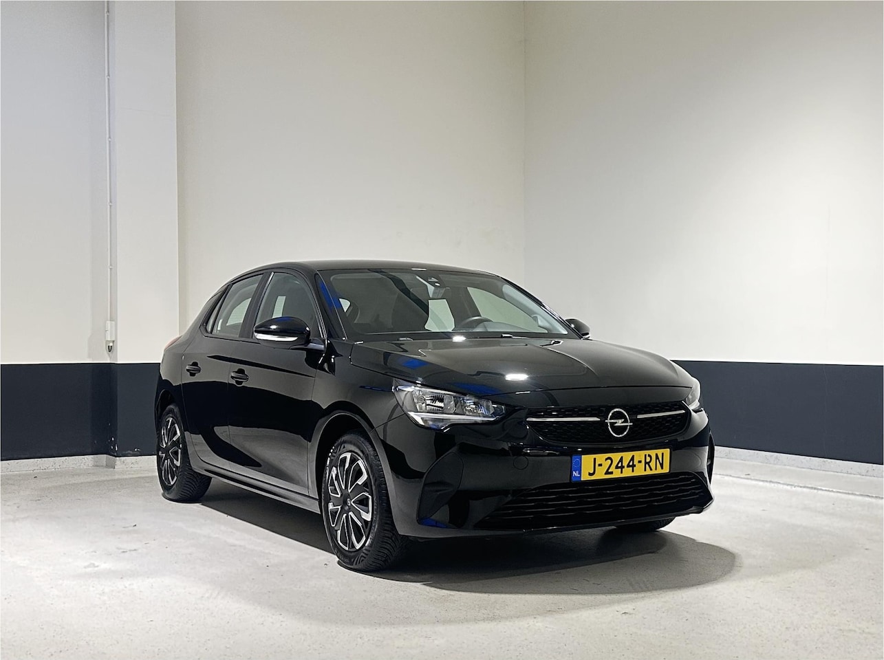 Opel Corsa - 1.2 Edition | Apple Carplay\ Android Auto| PDC | NL - AutoWereld.nl