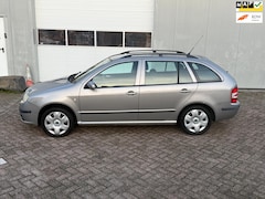 Skoda Fabia Combi - 1.4-16V Spirit+
