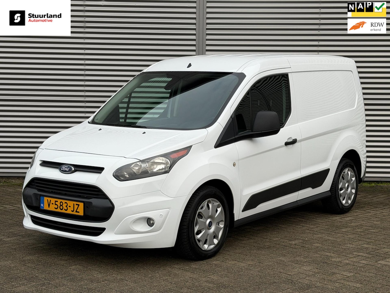 Ford Transit Connect - 1.5 TDCI L1 Trend Airco/ Cruise/ 3zits/ Trekhaak/ Euro 6/ - AutoWereld.nl