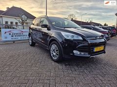 Ford Kuga - 1.6 Titanium Plus. Meest luxe uitvoering
