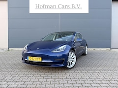 Tesla Model 3 - Long Range AWD 75 kWh Trekhaak Autopilot SOH 83%