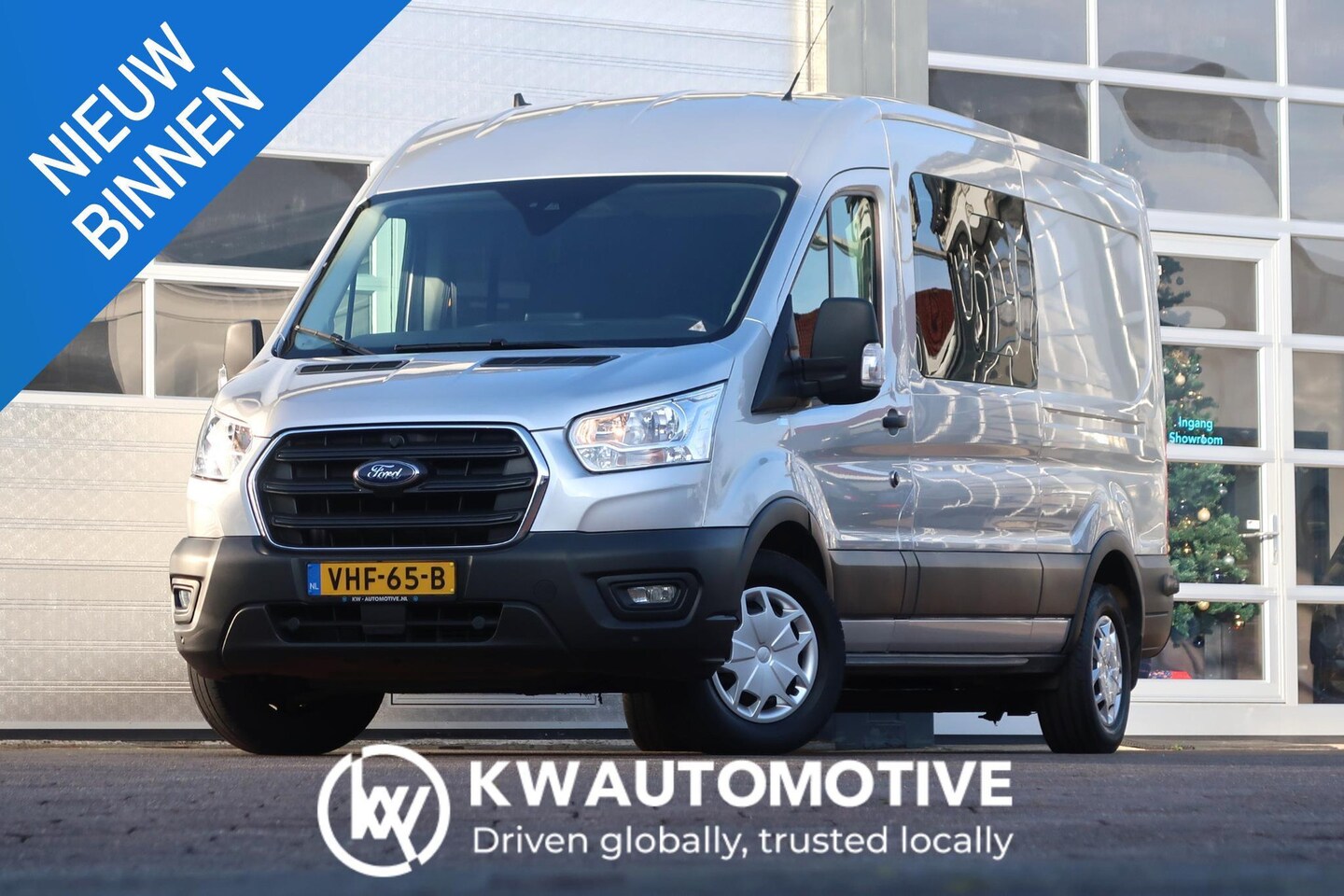 Ford Transit - 330 2.0 TDCI L3H2 DC AUT/ CAMERA/ ACC/ AIRCO/ TREKHAAK - AutoWereld.nl