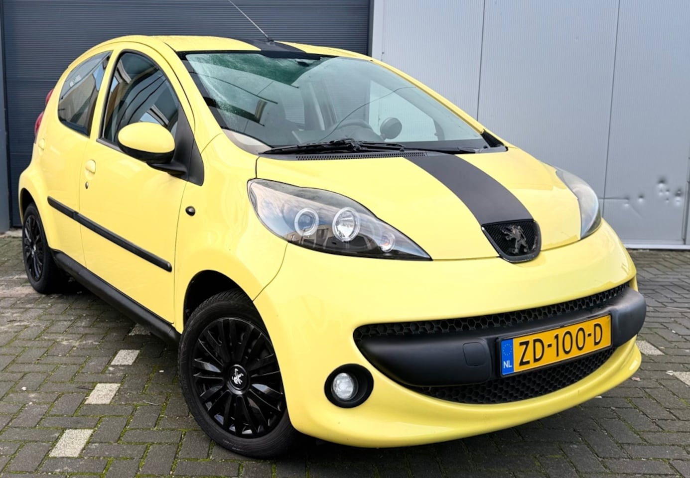 Peugeot 107 - 1.0-12V XS 1.0-12V XS - AutoWereld.nl