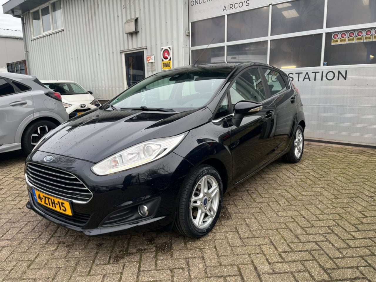 Ford Fiesta - 1.0 Ecoboost Titanium  incl. winterbanden - AutoWereld.nl