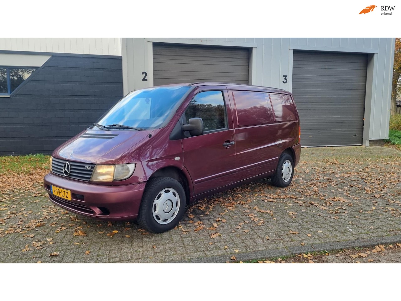 Mercedes-Benz Vito - 114 VITO BENZINE 140PK 2001 136000KM GELOPEN - AutoWereld.nl