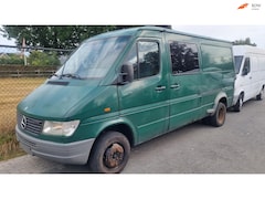 Mercedes-Benz Sprinter - 412D 312D 208D 2X MEDIUM + MAXI 6 TYRES MANUEEL CLEAN CAR