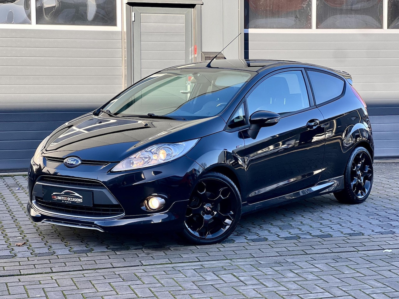 Ford Fiesta - 1,6 Ti-VCT S *METAL*ST-LINE*135PK*LEER*BLACK ON BLACK! - AutoWereld.nl