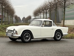 Triumph TR4 - Surrey Top